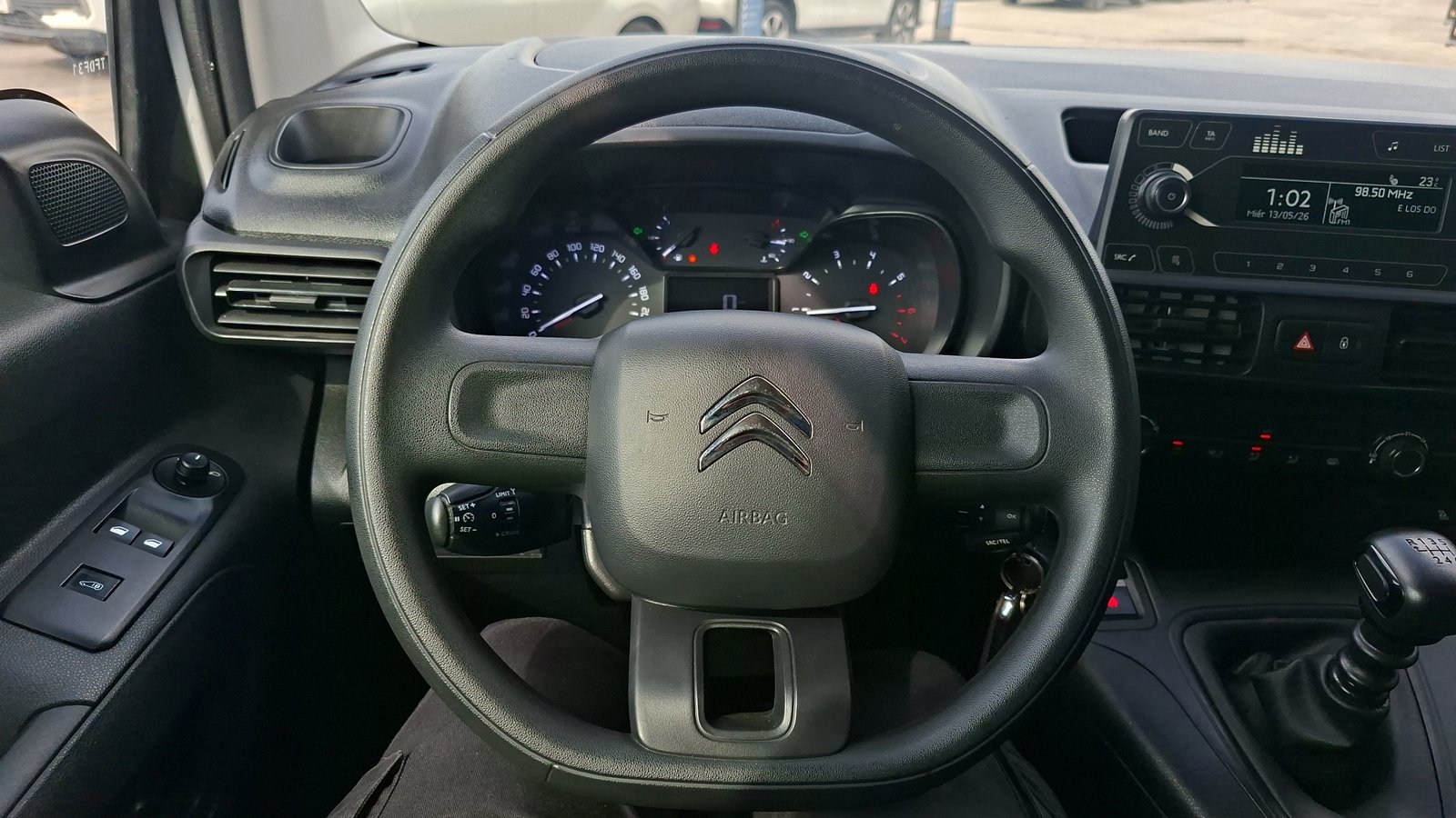 Citroen Berlingo 2024 - Imagen 8 de 14