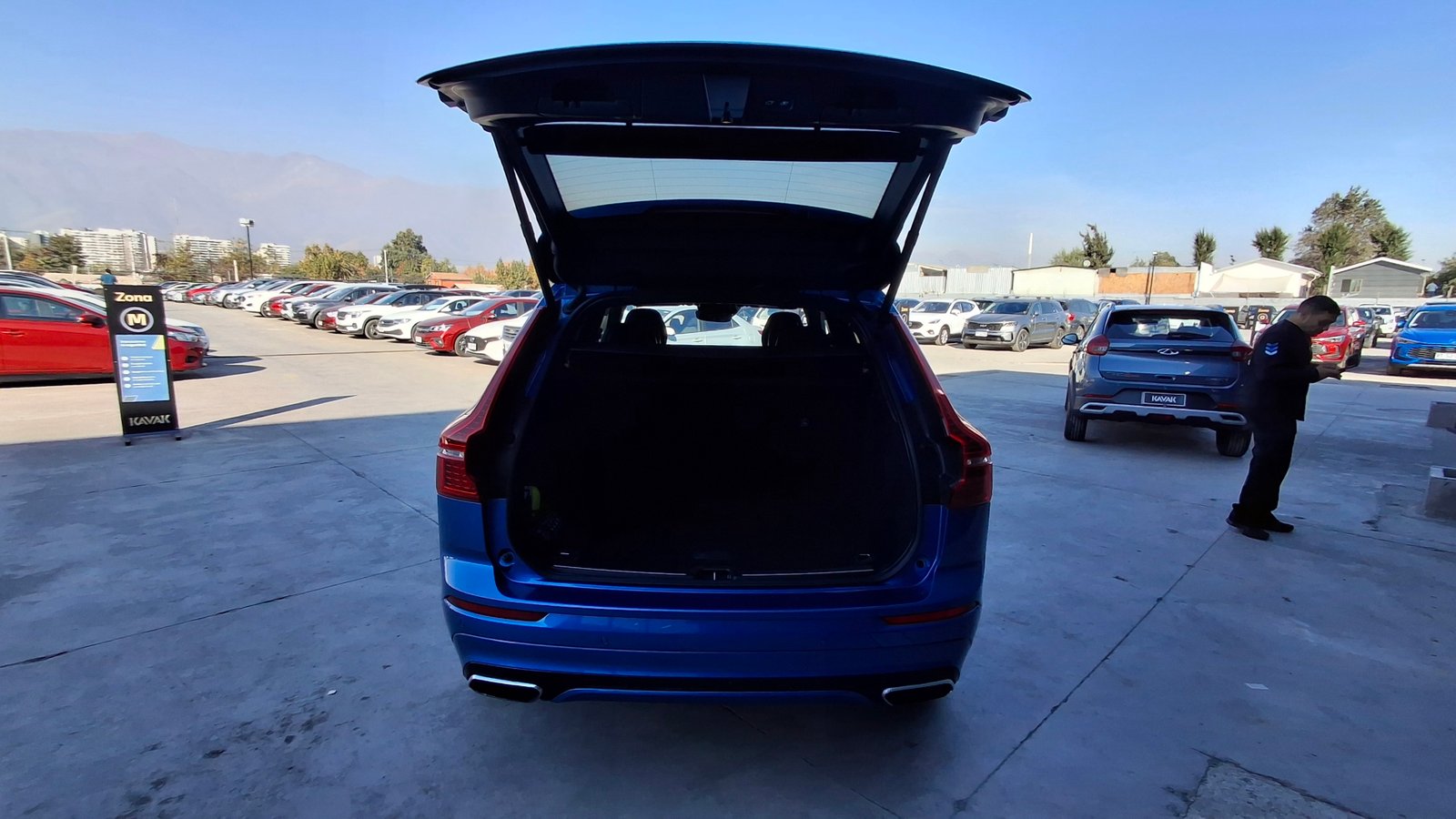 Volvo XC60 2018 - Imagen 6 de 17