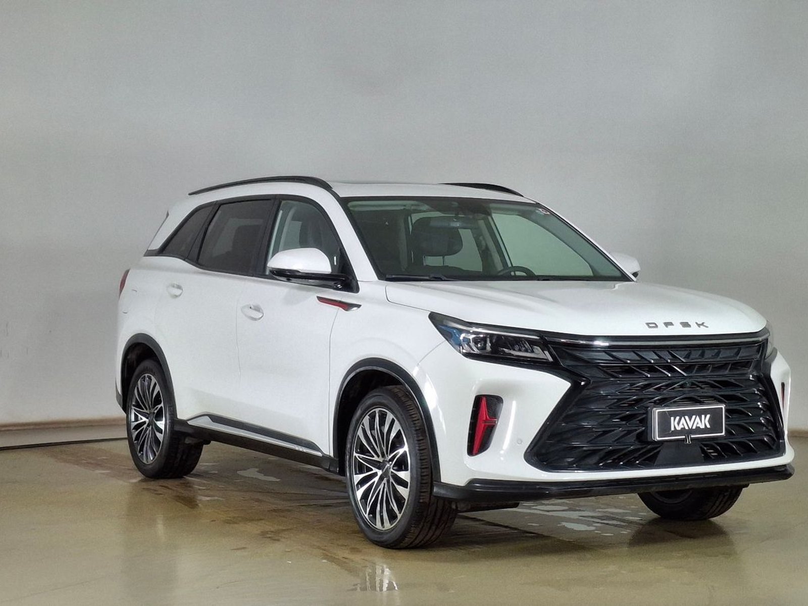 DFSK Suv 600 2024 - Foto 3 de 18