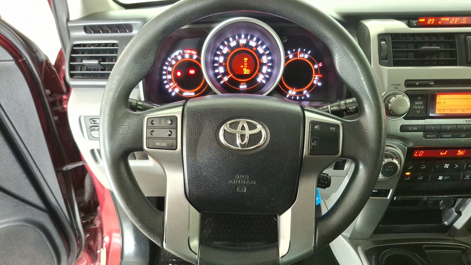 Toyota 4Runner 2012 - Imagen 8 de 15