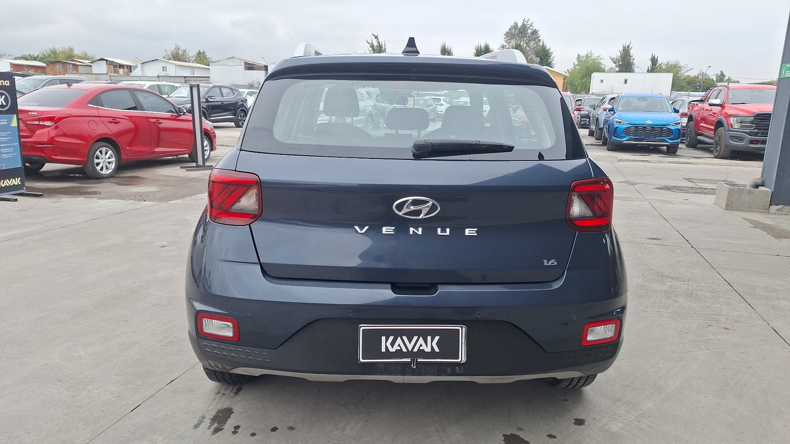 Hyundai VENUE 2021 - Imagen 3 de 15