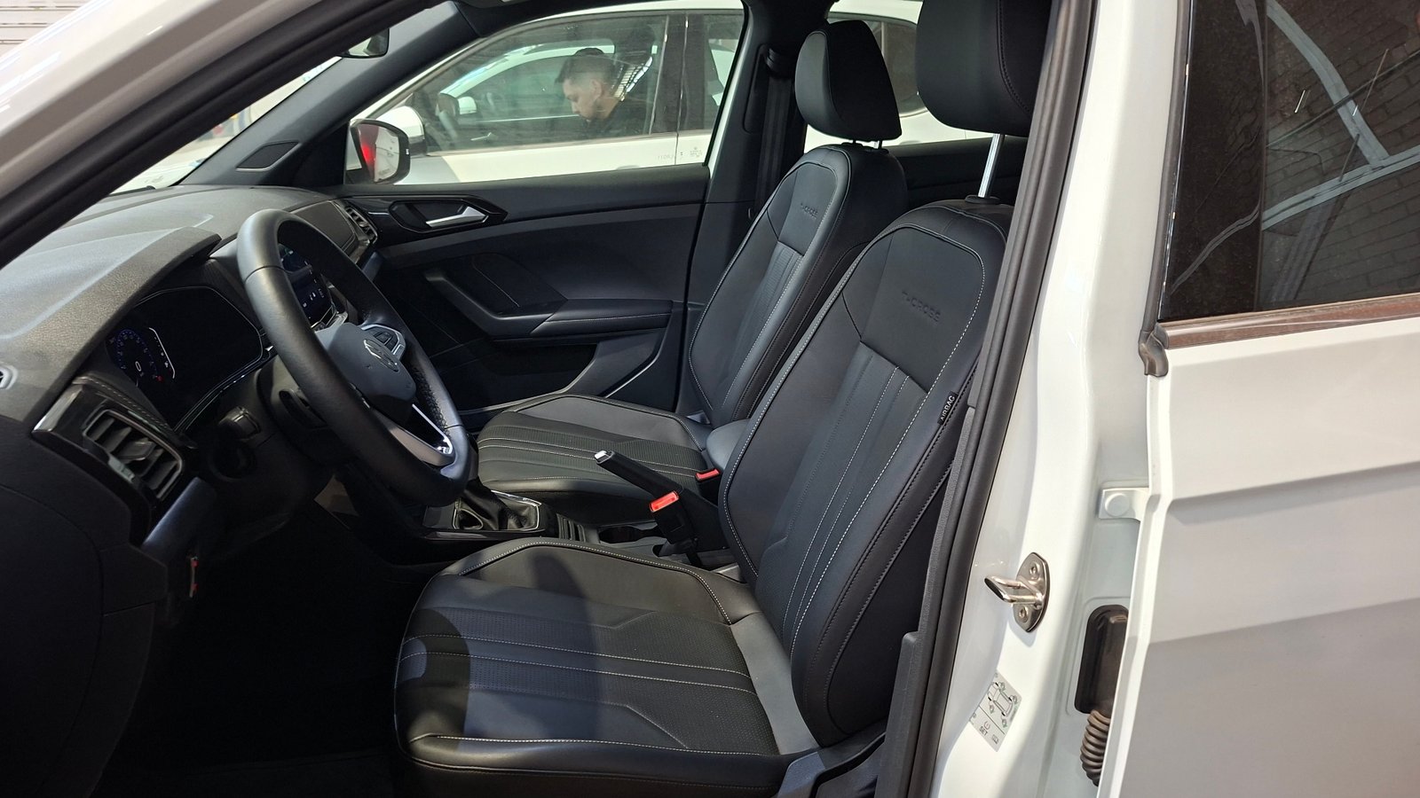 Volkswagen T-Cross 2026 - Imagen 14 de 17