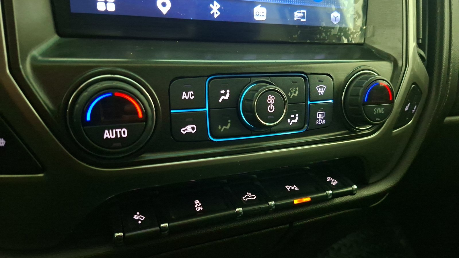 Chevrolet Silverado 2019 - Imagen 16 de 17