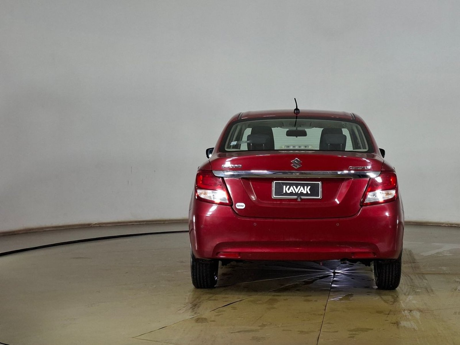 Suzuki Dzire 2022 - Foto 5 de 16