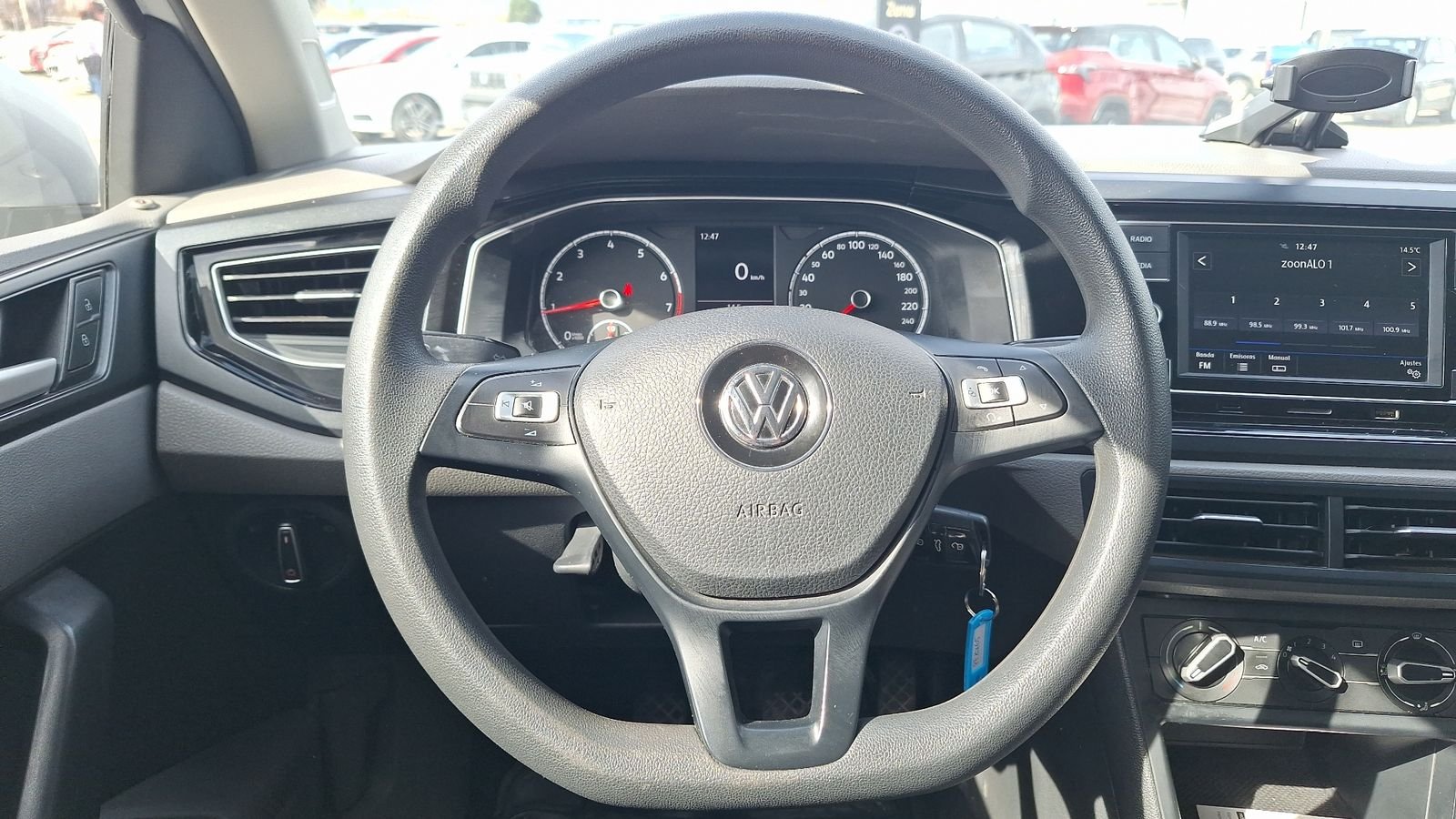 Volkswagen Polo 2020 - Imagen 8 de 14