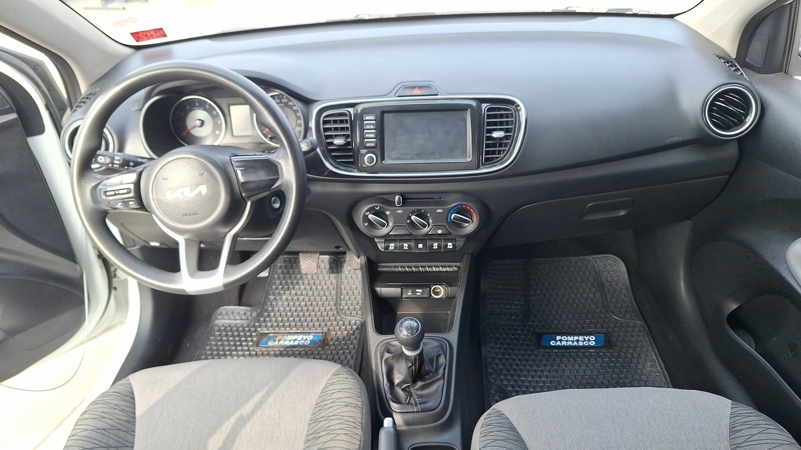 Kia Soluto 2022 - Imagen 6 de 15