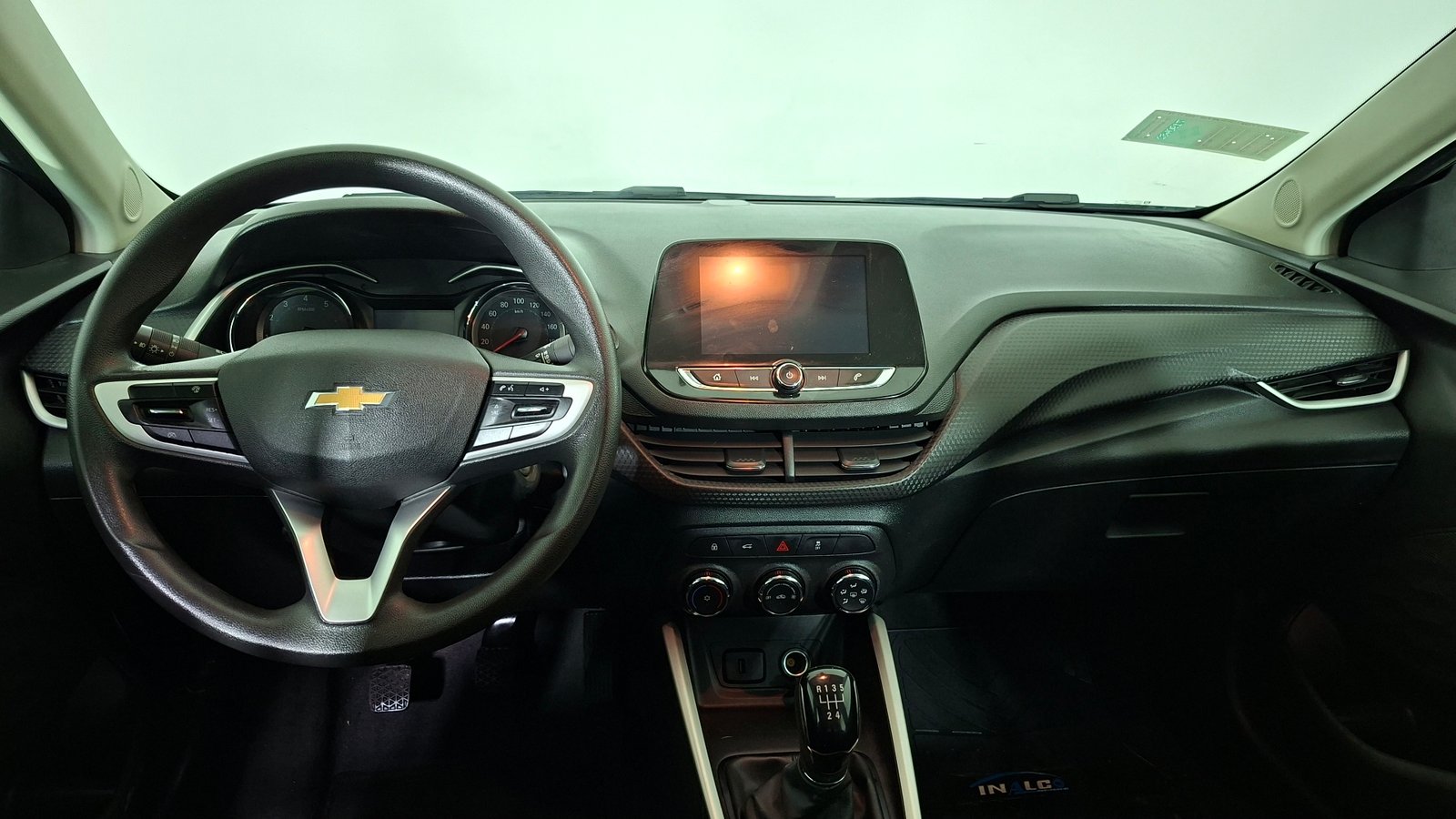 Chevrolet Onix 2021 - Imagen 8 de 17