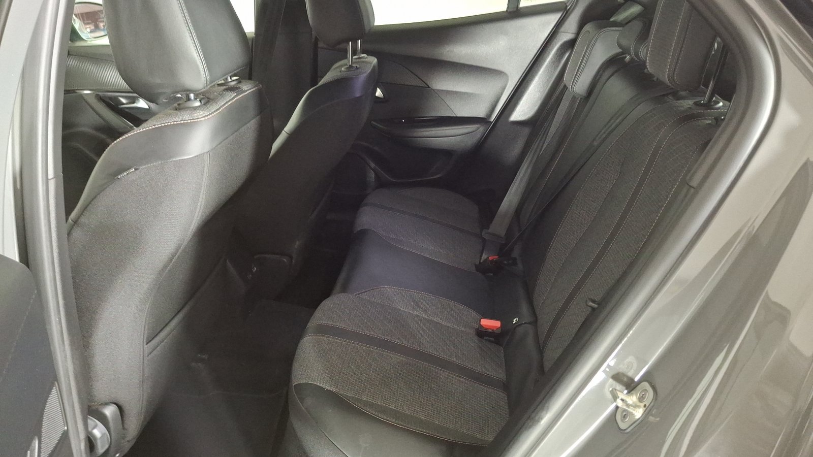 Peugeot 2008 2024 - Imagen 14 de 16