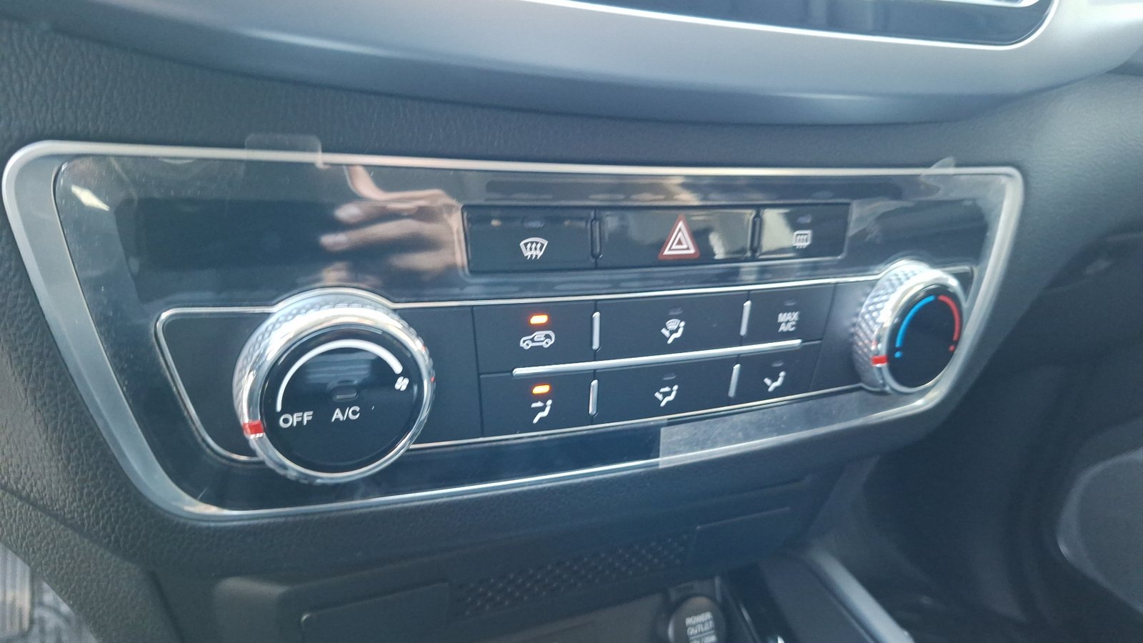 Ssangyong Rexton 2023 - Imagen 16 de 16