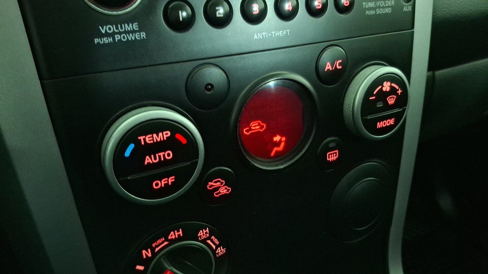 Suzuki Grand Vitara 2014 - Imagen 14 de 15