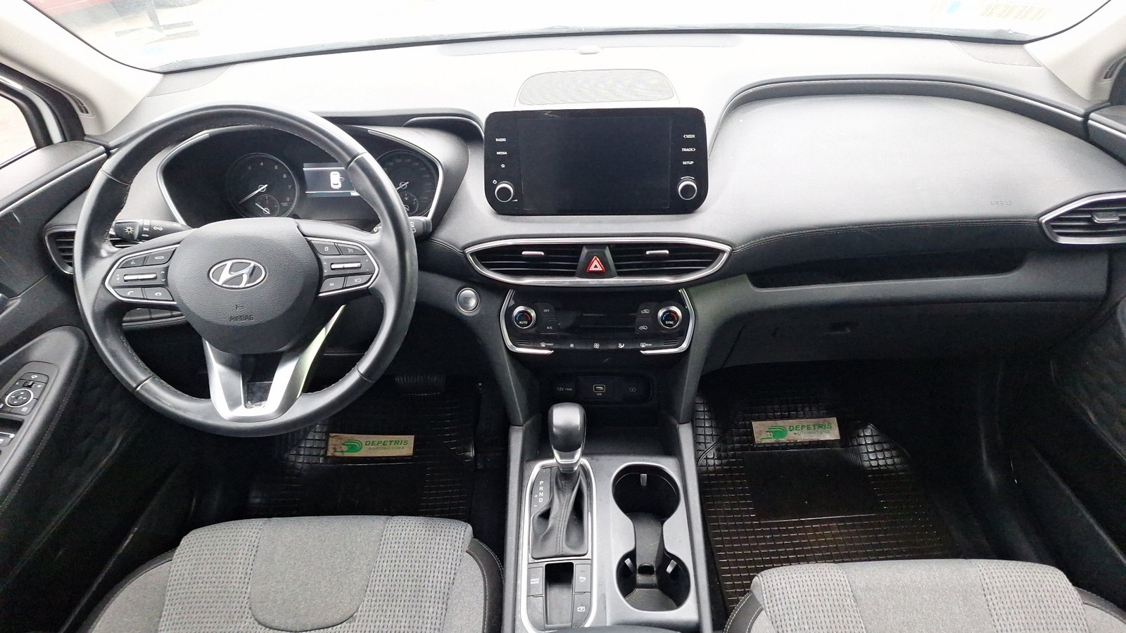 Hyundai Santa Fe 2023 - Imagen 6 de 16