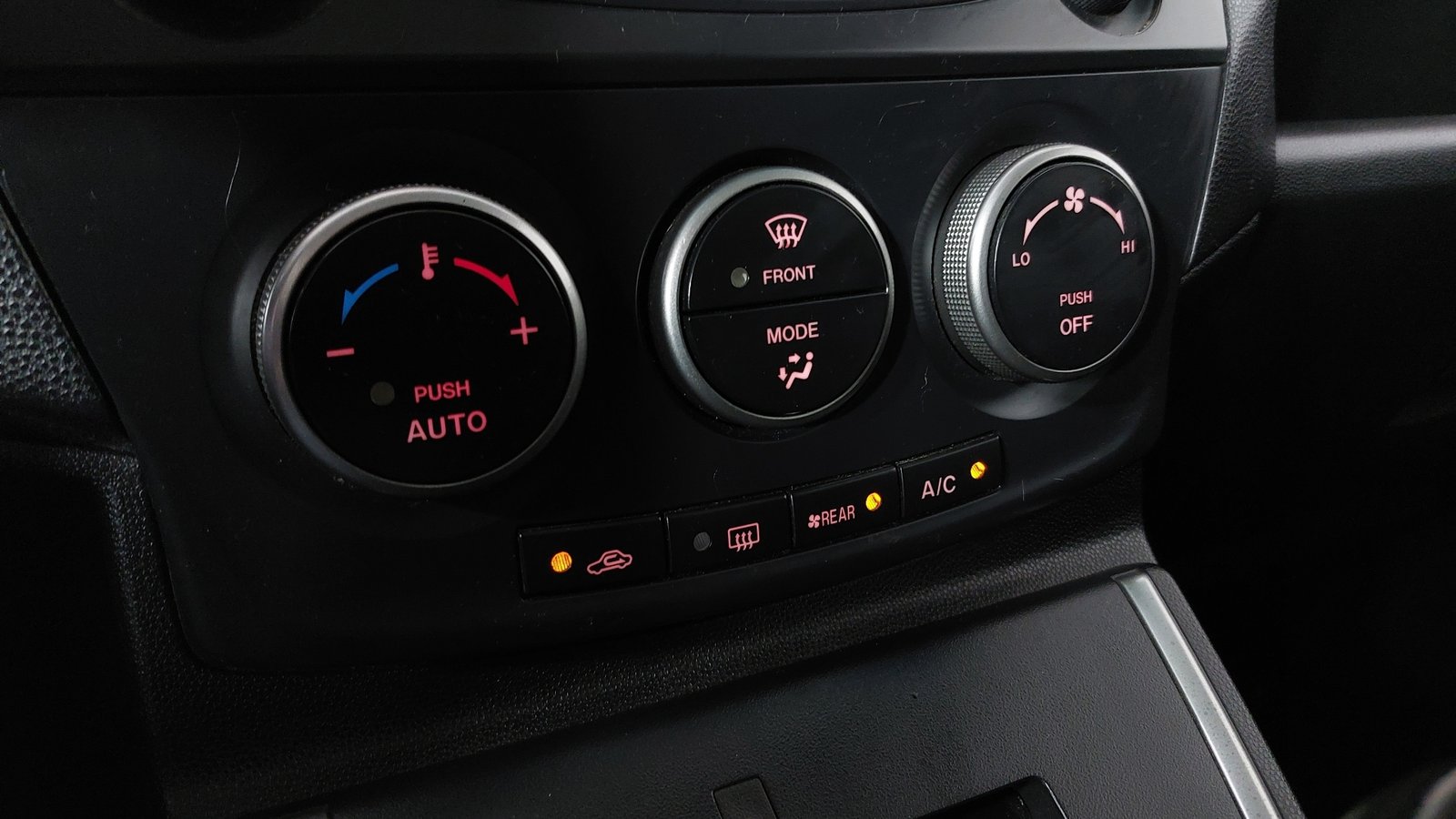 Mazda Mazda 5 2018 - Imagen 17 de 18