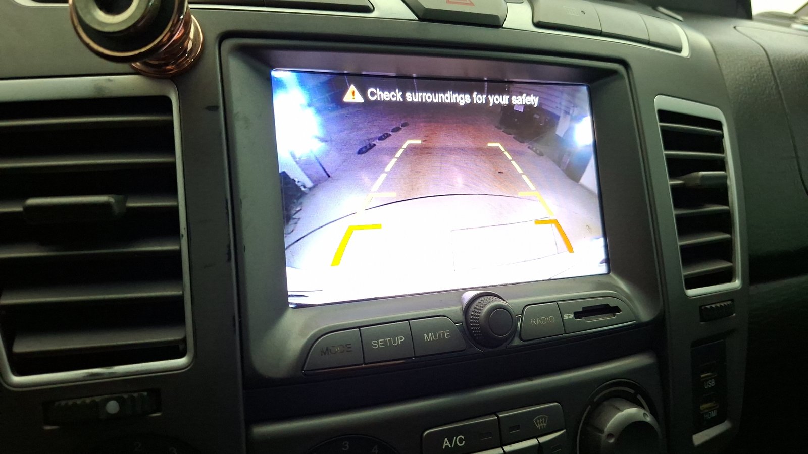 Ssangyong STAVIC 2018 - Imagen 10 de 15
