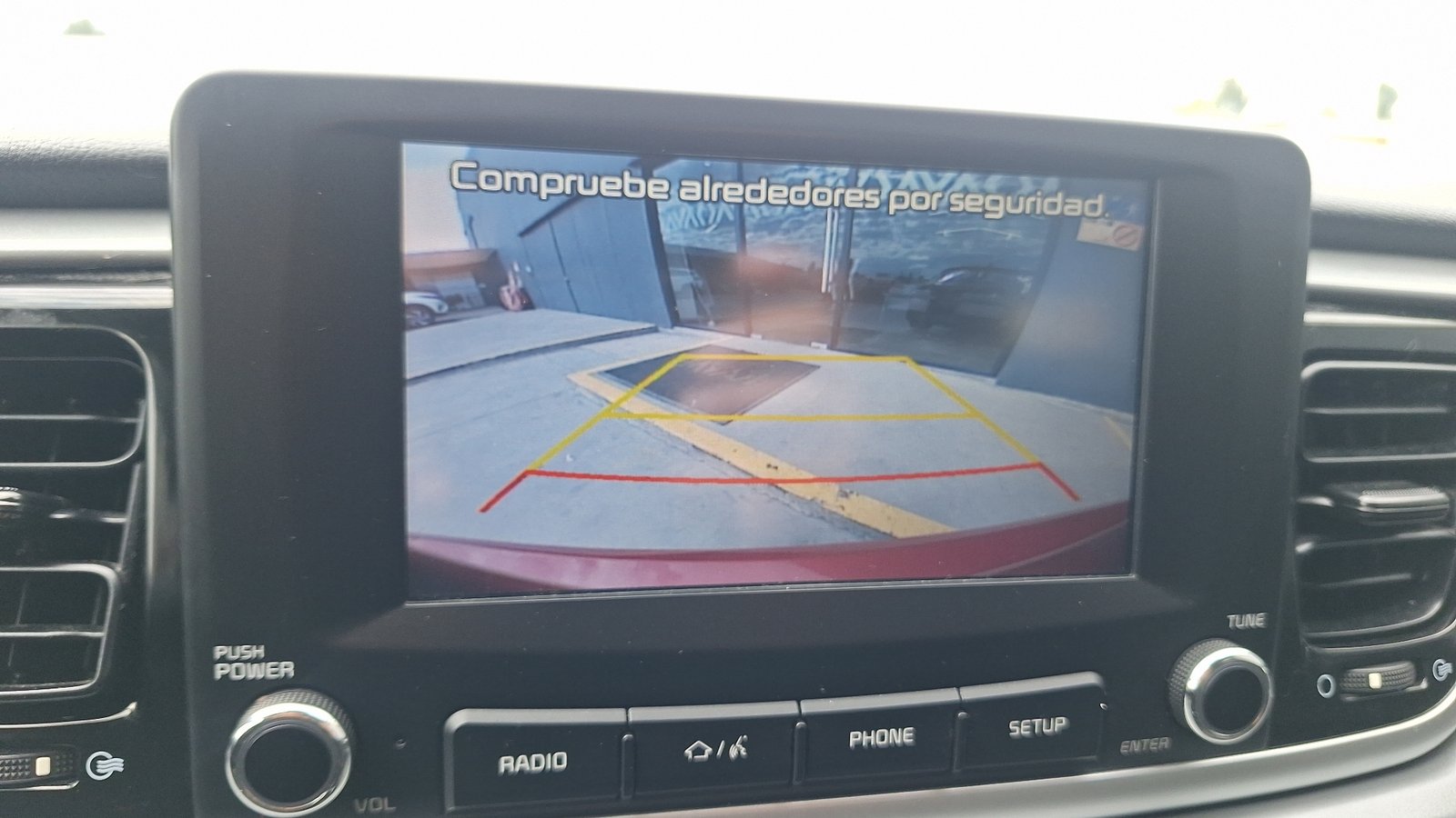 Kia RIO 5 2021 - Imagen 12 de 15