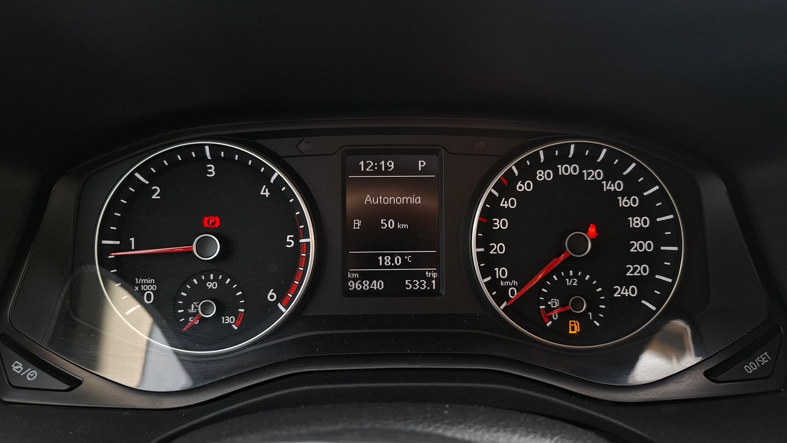 Volkswagen Amarok 2020 - Imagen 8 de 15