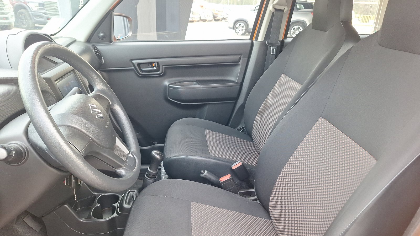 Suzuki S-Presso 2023 - Imagen 14 de 15
