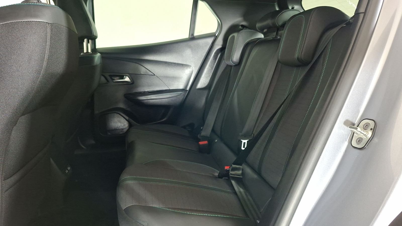 Peugeot 2008 2023 - Imagen 15 de 17