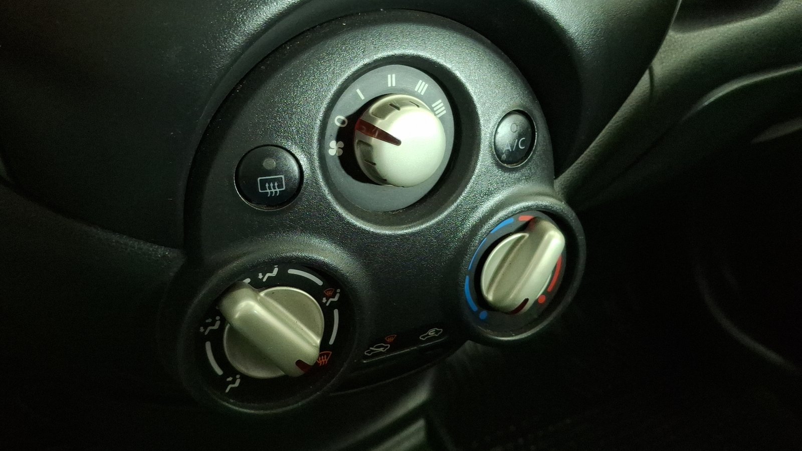 Nissan Note 2015 - Imagen 14 de 15
