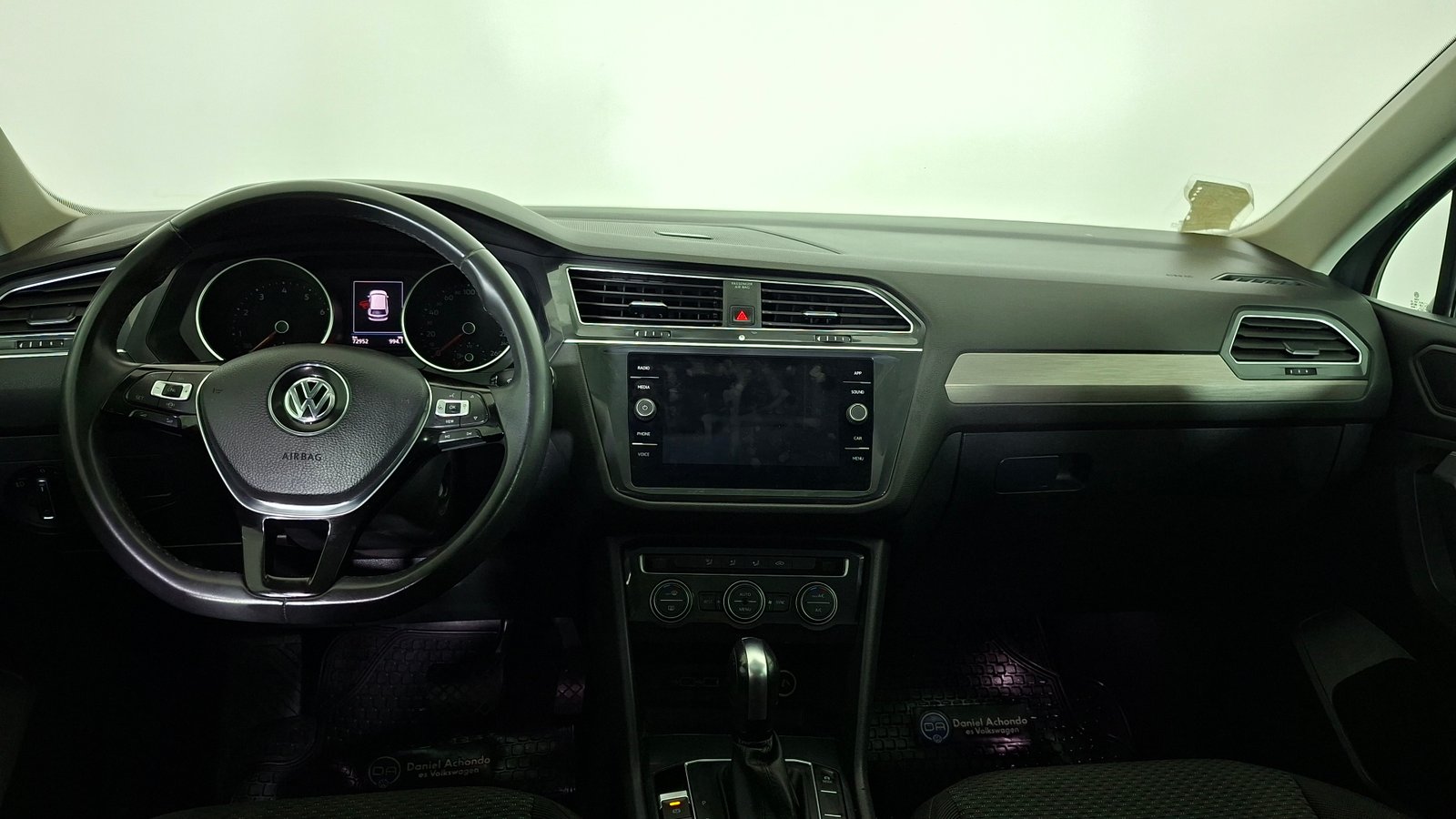 Volkswagen Tiguan 2020 - Imagen 8 de 17