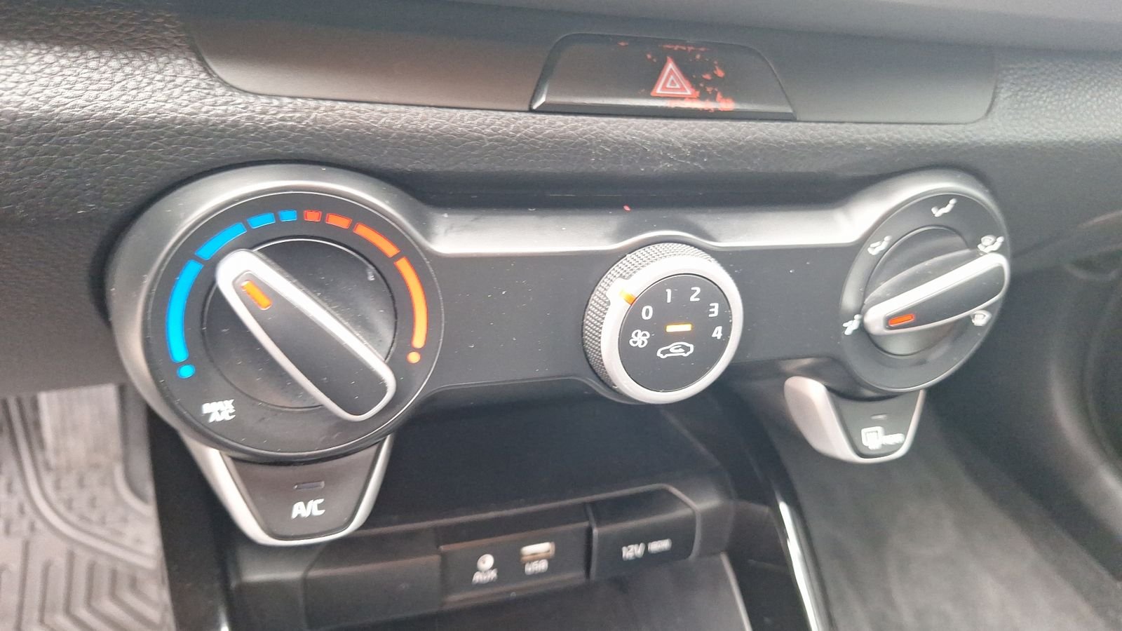 Kia RIO 5 2018 - Imagen 15 de 15