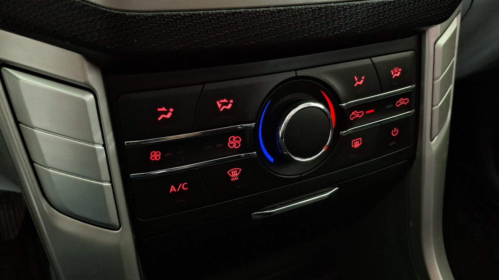 Maxus T60 2025 - Imagen 14 de 15