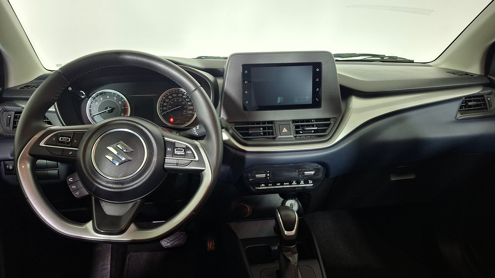 Suzuki Baleno 2025 - Imagen 8 de 16