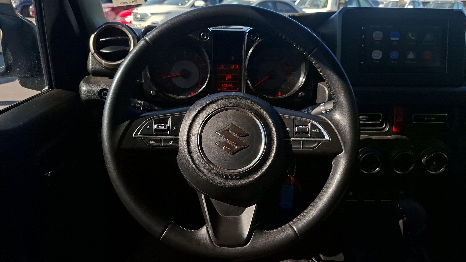 Suzuki Jimny 2022 - Imagen 8 de 15