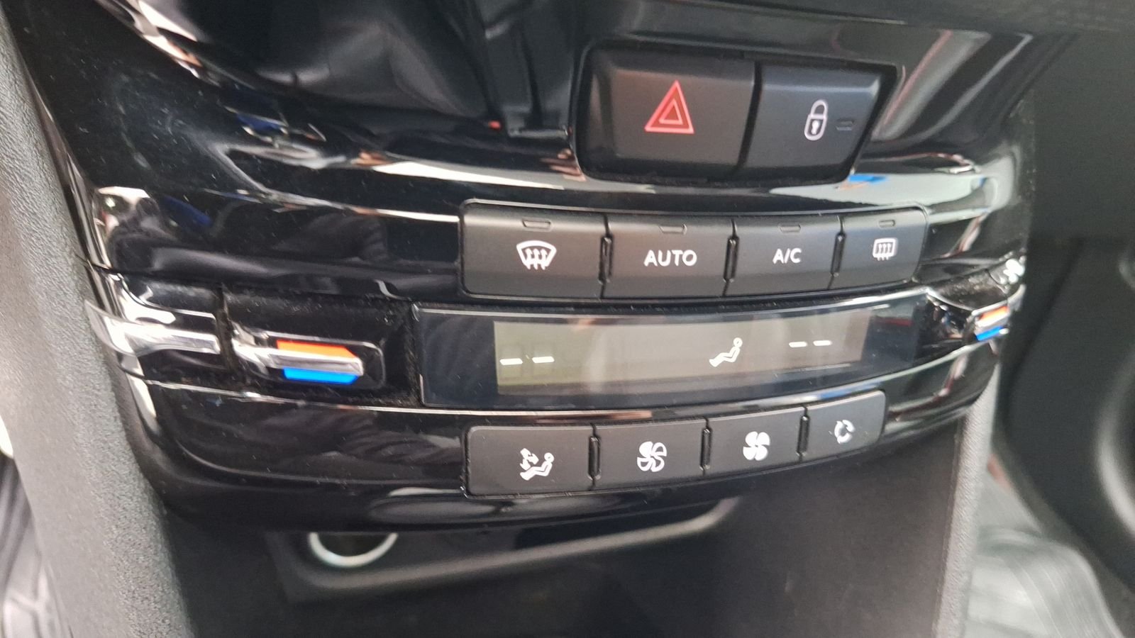 Peugeot 2008 2019 - Imagen 16 de 16