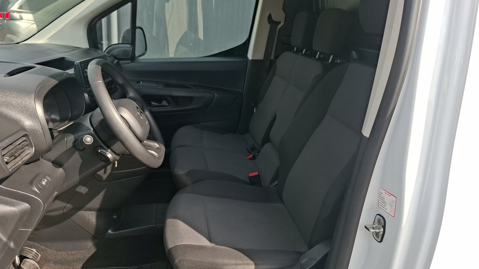 Citroen Berlingo 2024 - Imagen 12 de 14