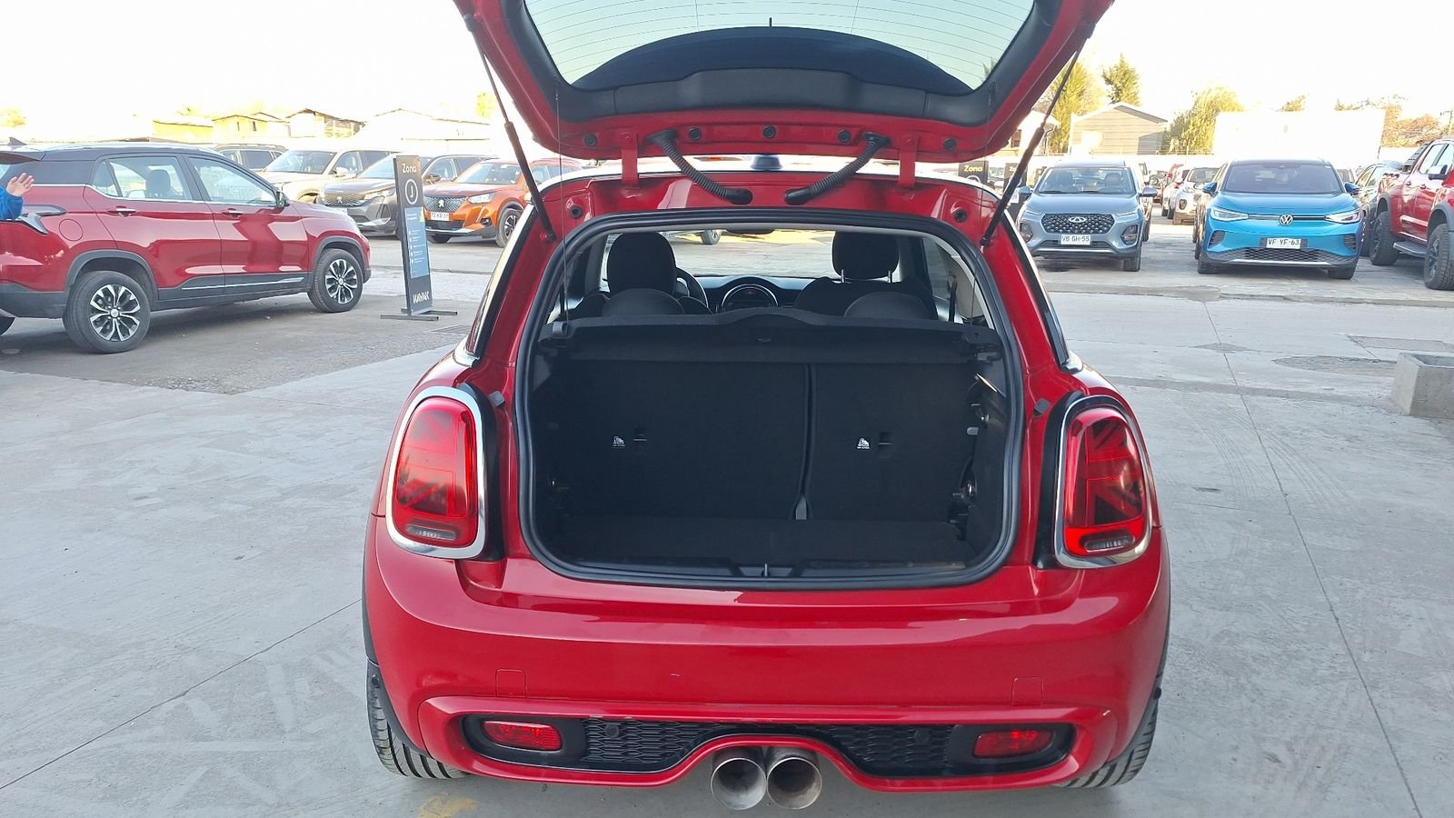 Mini Cooper 2021 - Imagen 4 de 16