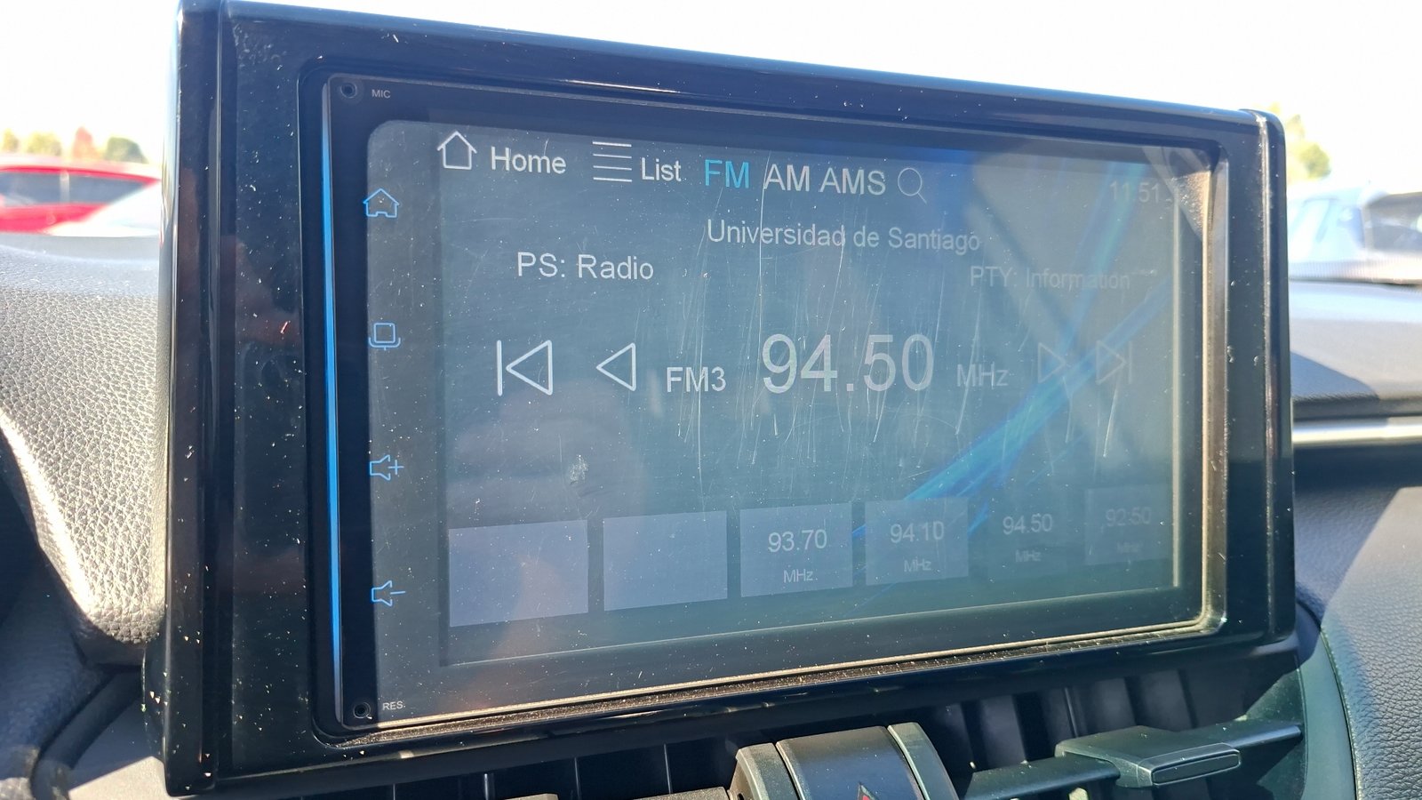 Toyota RAV4 2020 - Imagen 10 de 15
