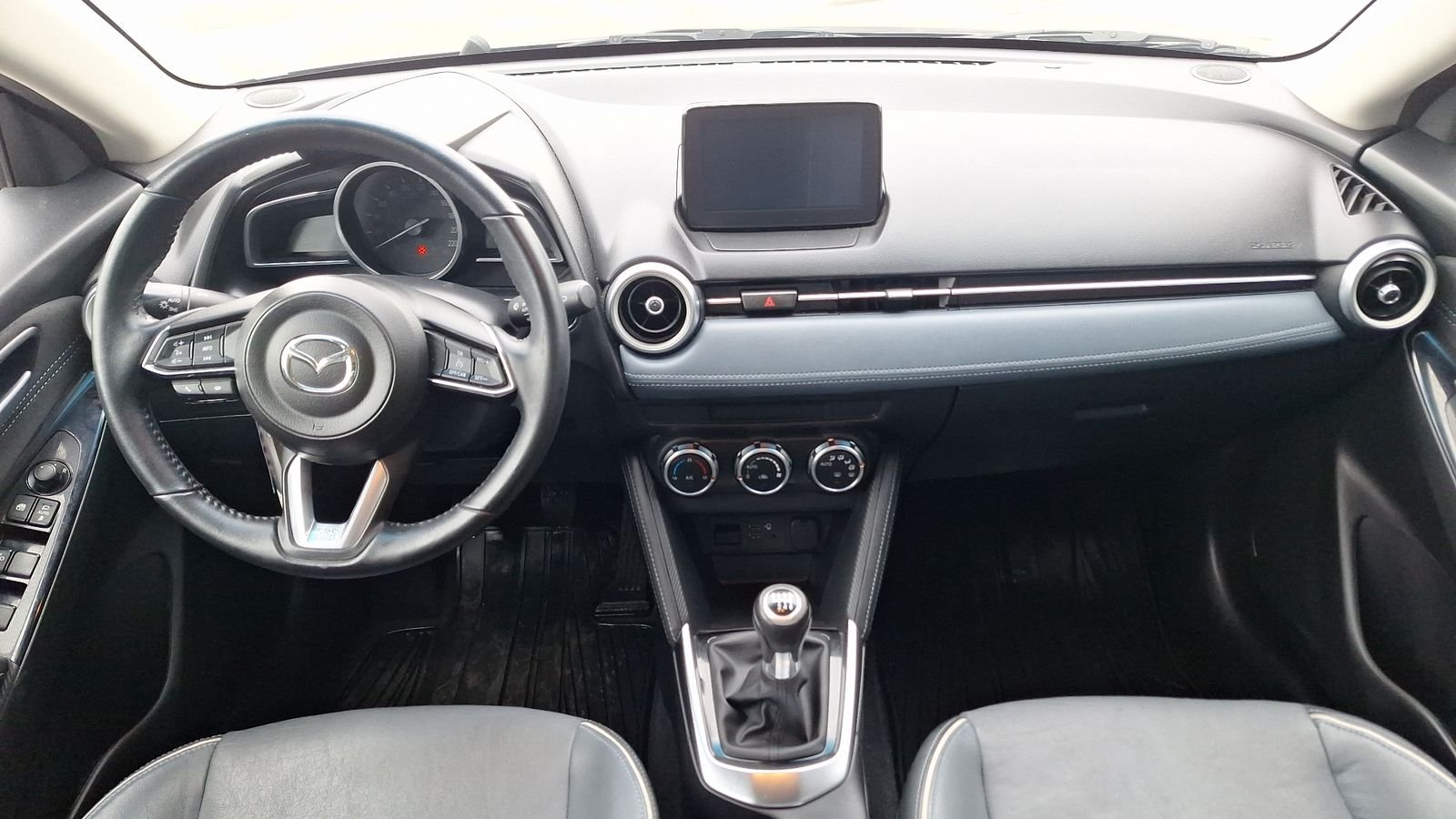 Mazda Mazda 2 2022 - Imagen 6 de 15