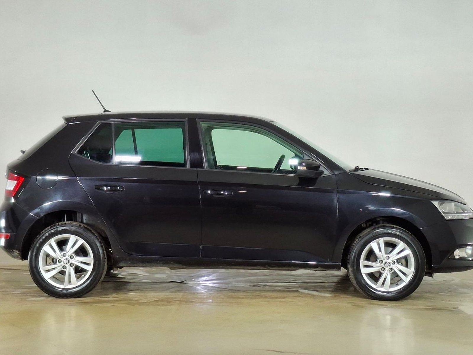 Skoda Fabia 2020 - Foto 4 de 15