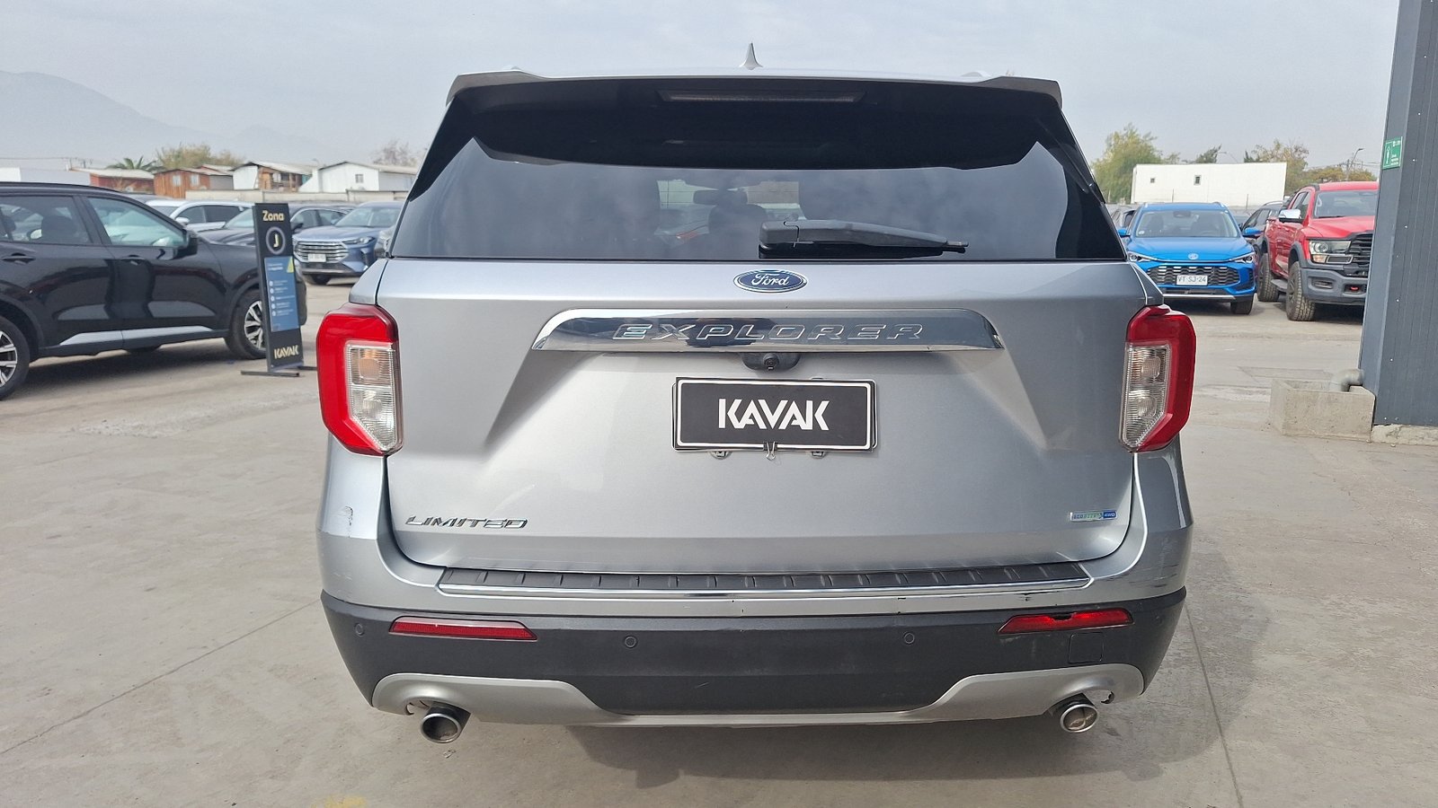 Ford Explorer 2021 - Imagen 3 de 17