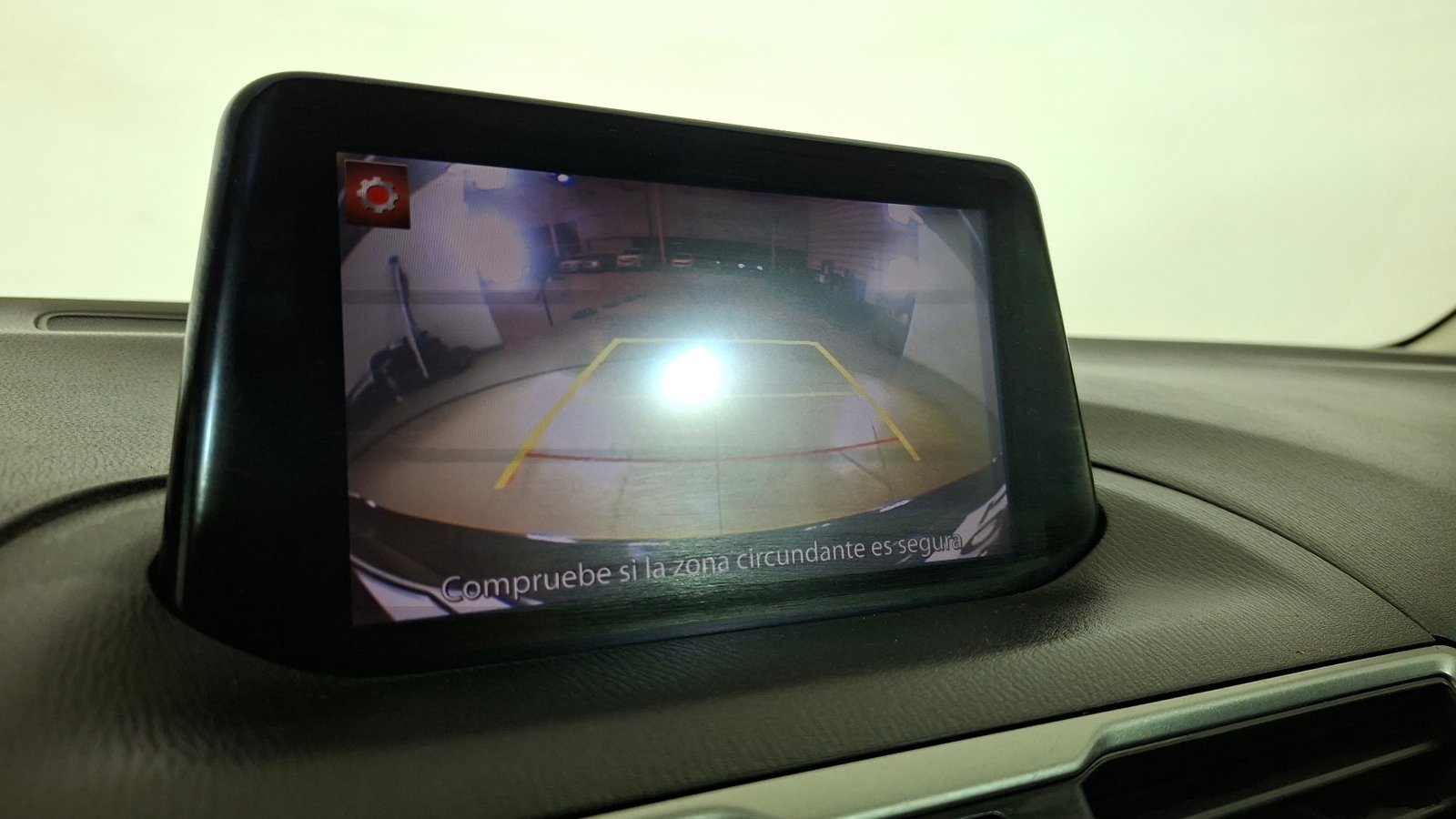 Mazda Mazda 3 2019 - Imagen 12 de 17