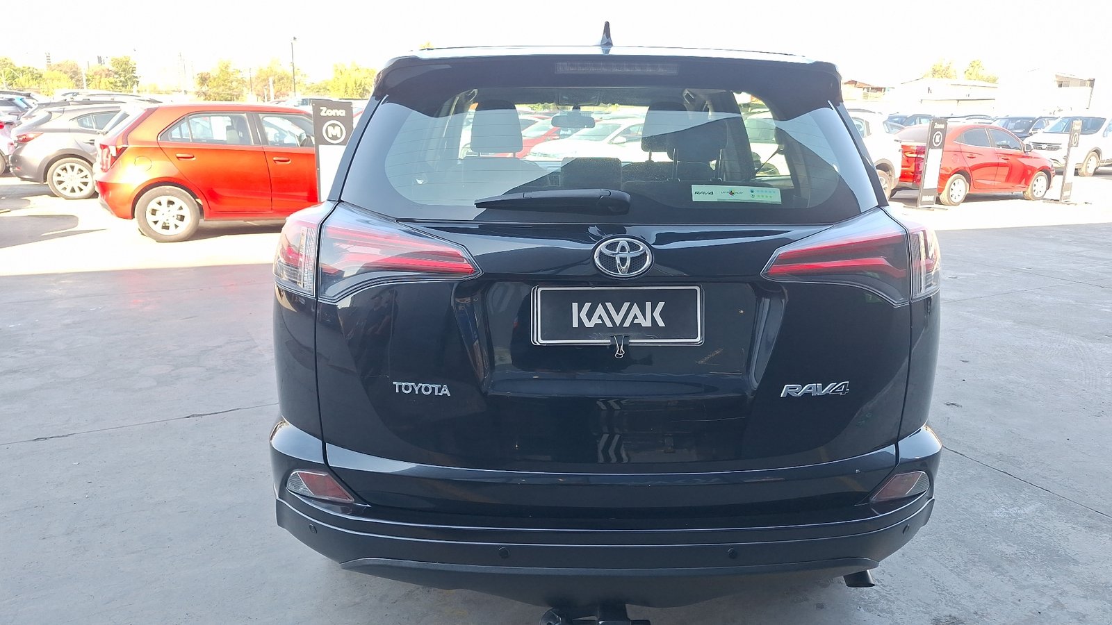Toyota RAV4 2017 - Imagen 3 de 15