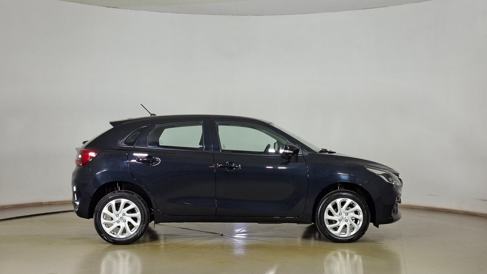 Suzuki Baleno 2025 - Imagen 4 de 16