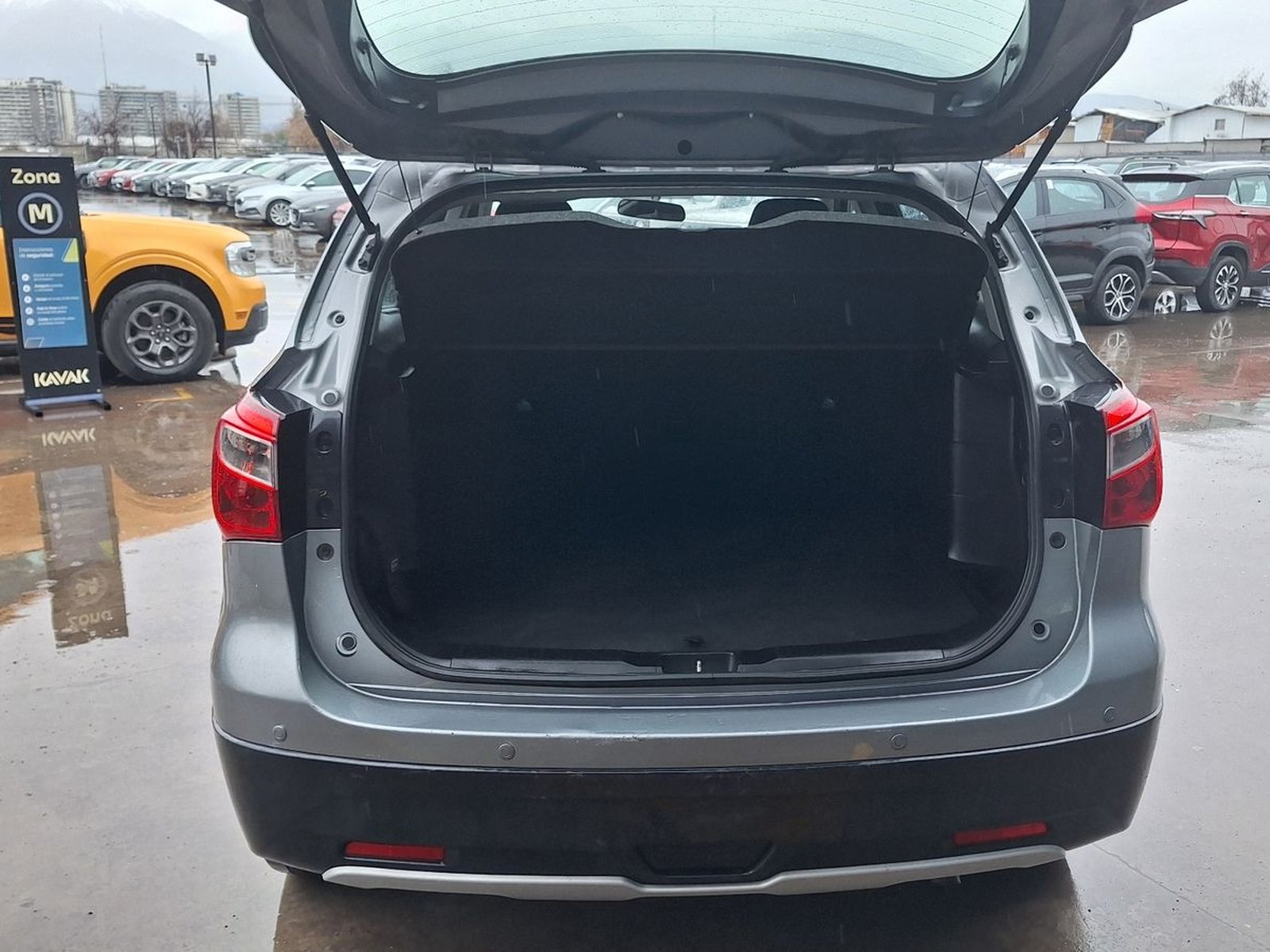 Suzuki S-Cross 2020 - Foto 4 de 14