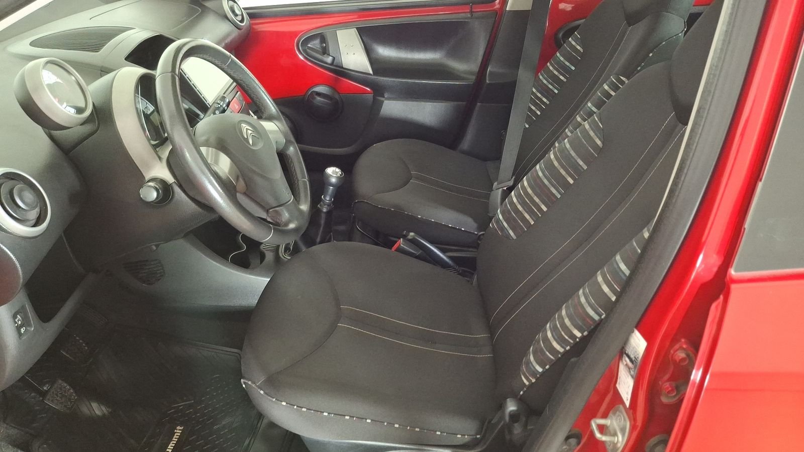 Citroën C1 2014 - Imagen 13 de 16
