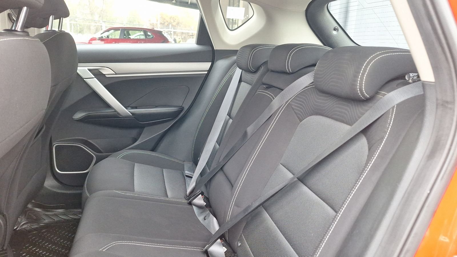 Geely Coolray 2023 - Imagen 13 de 15