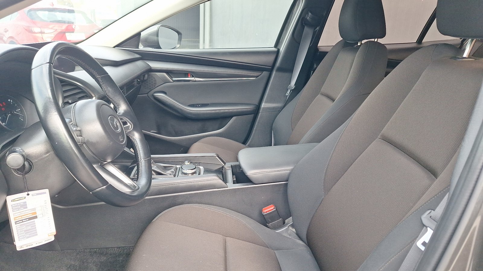 Mazda Mazda 3 2022 - Imagen 15 de 16