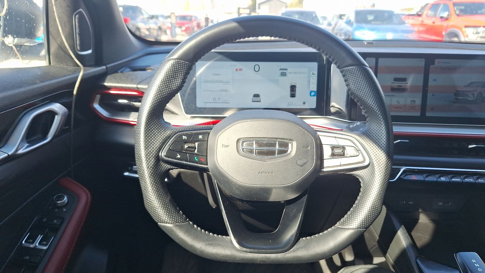 Geely Coolray 2024 - Imagen 8 de 16