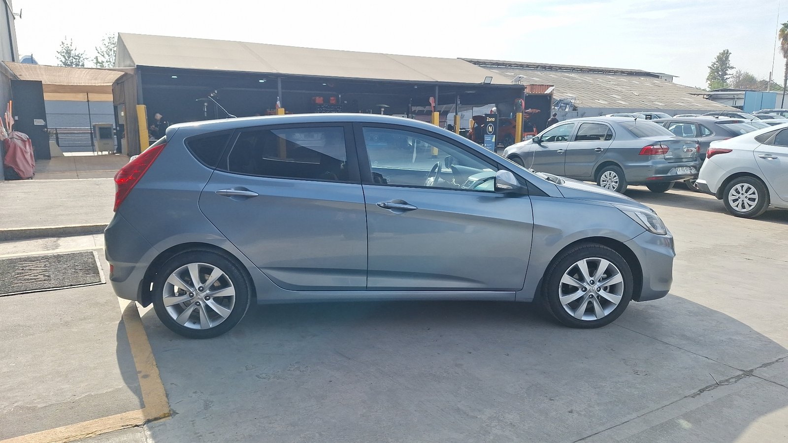 Hyundai Accent 2019 - Foto 5 de 15