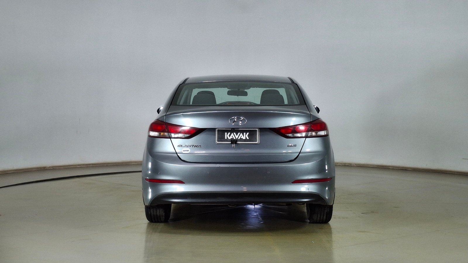 Hyundai Elantra 2016 - Foto 5 de 15