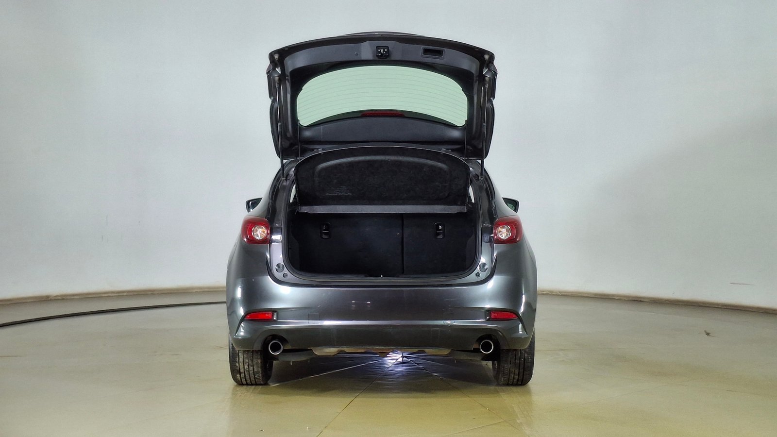 Mazda Mazda 3 2019 - Imagen 6 de 16