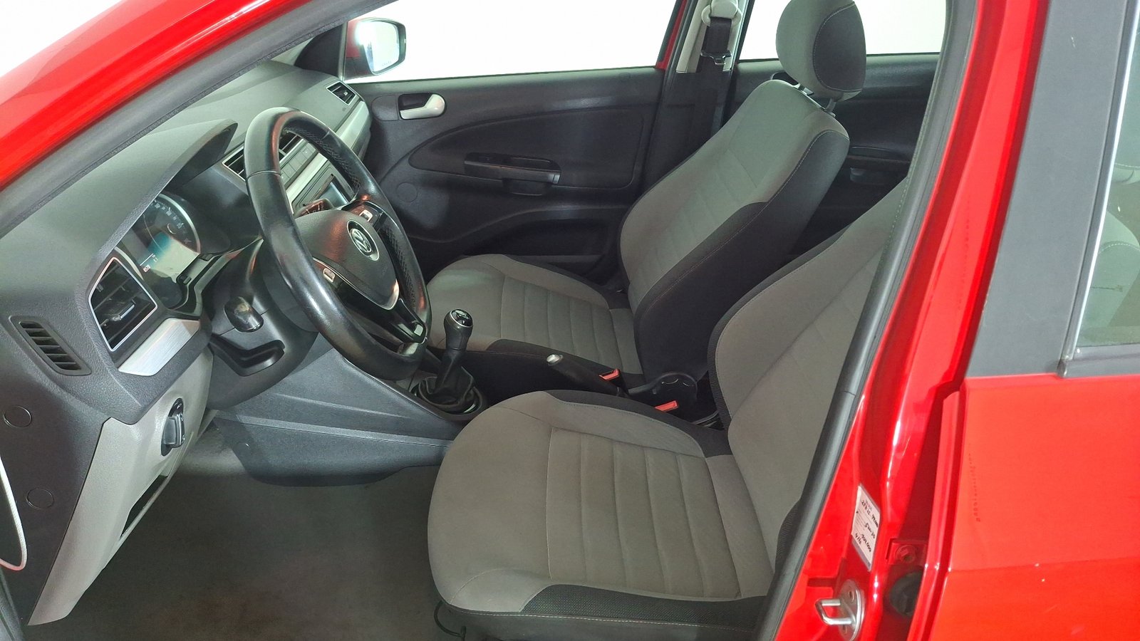 Volkswagen Gol 2017 - Imagen 13 de 16
