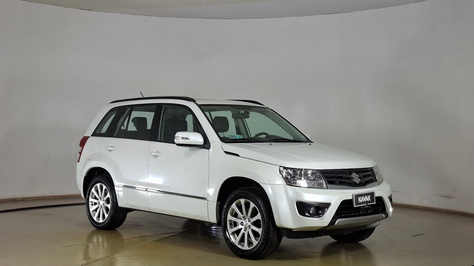 Suzuki GrandNomade 2014 - Imagen 3 de 17
