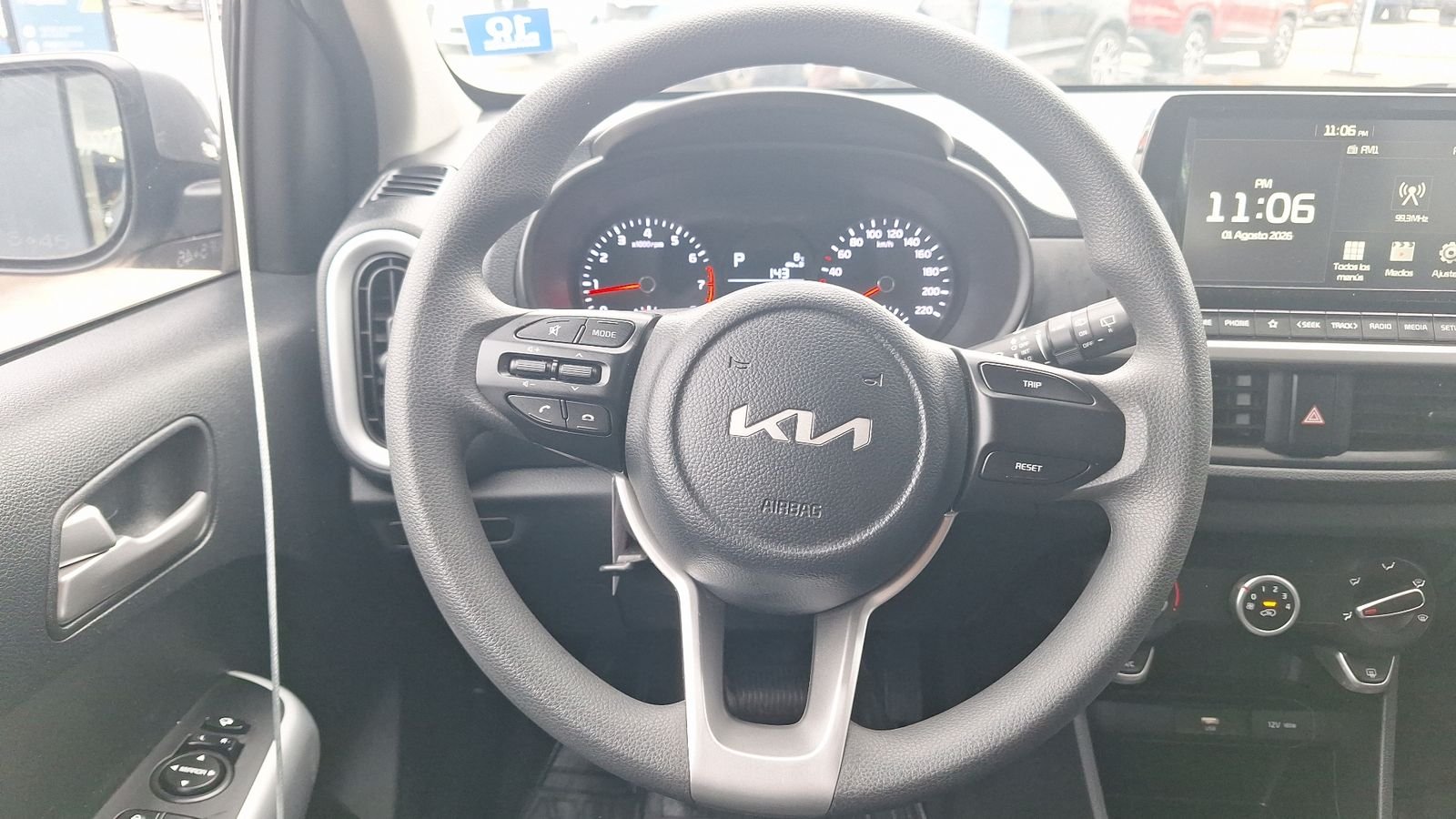 Kia MORNING 2023 - Imagen 8 de 15