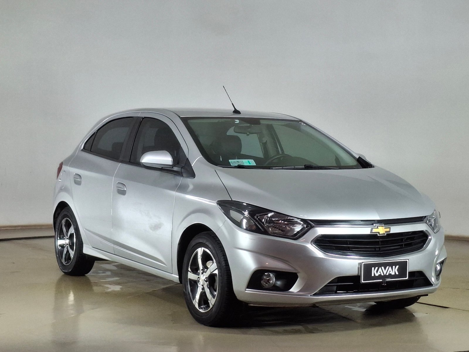 Chevrolet Onix 2019 - Foto 3 de 16