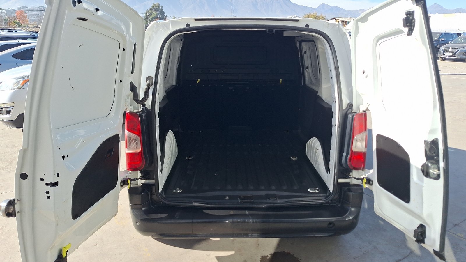 Citroen Berlingo 2022 - Imagen 4 de 13